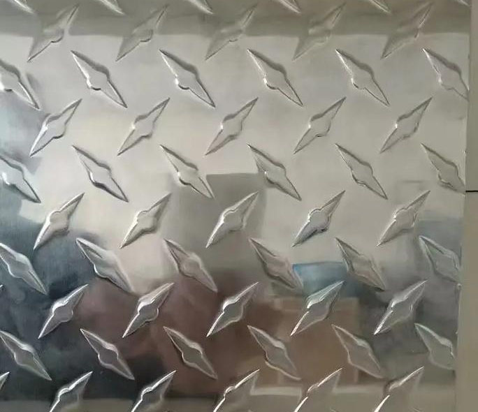 �ٰ���������